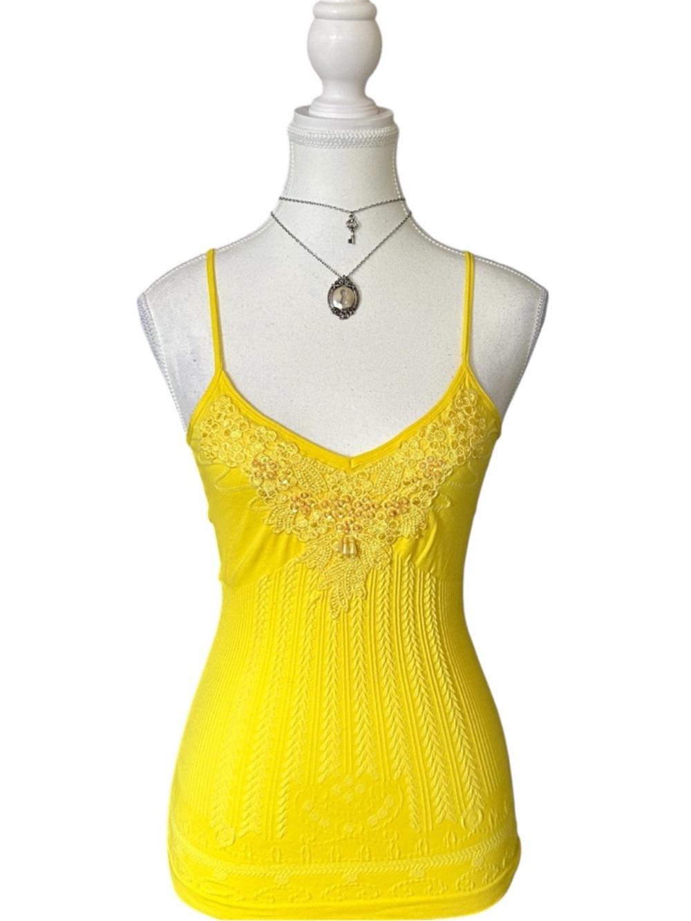 Y2K “Le Chateau” Yellow Beaded and Lace Style Fitted Tank Top